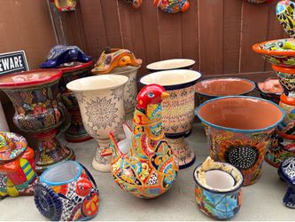 Maceta de Talavera y Decoraciónes,diferentes diseños y diferentes $$precios .