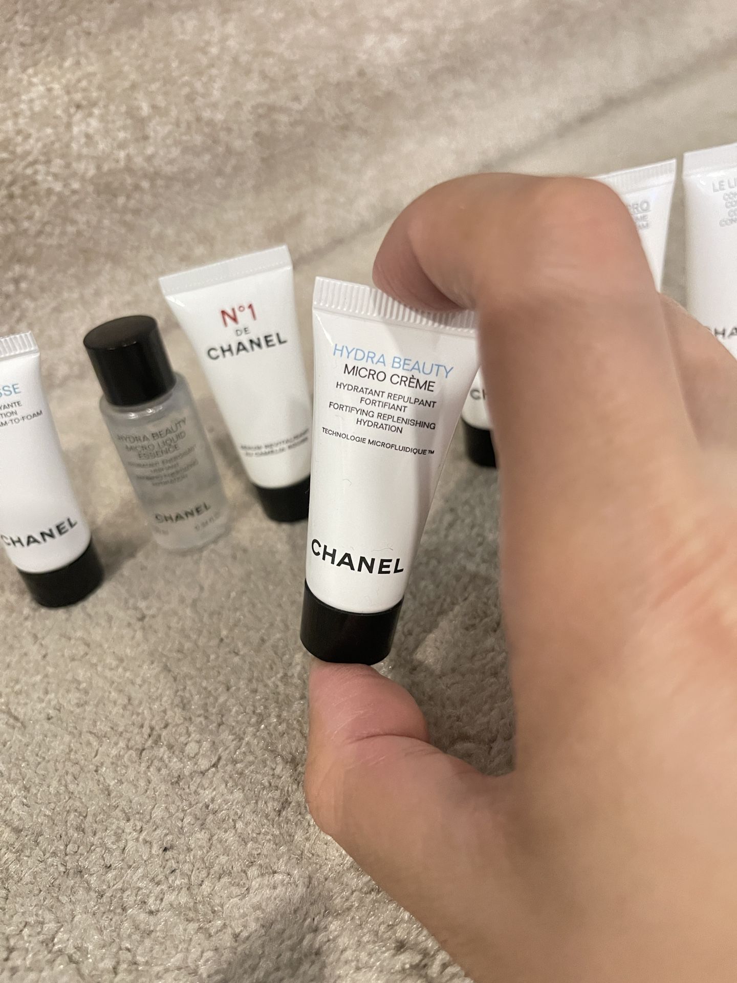 Deal-Chanel 7pc mix skincare sample set