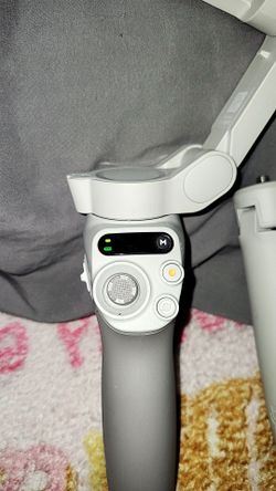 DJI OM Smartphone Gimbal Stabilizer