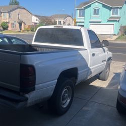 2001 Dodge Ram 1500 V8 