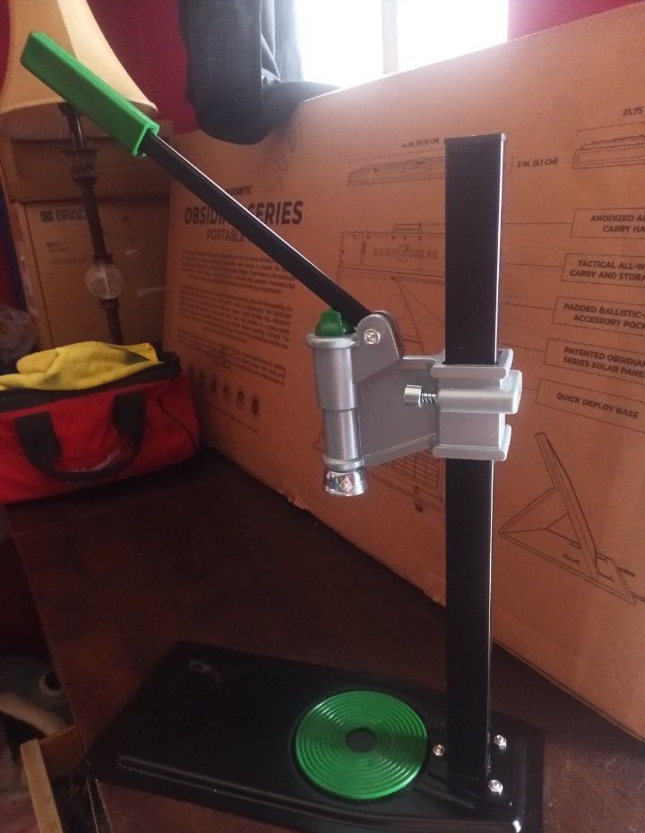 Kegland Automatic Lever Bench Bottle Capper