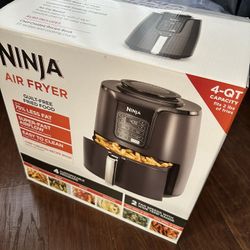 Ninja 4qt Air Fryer - Black AF101
