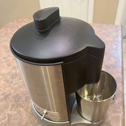 Eating Pro Juice Extractor