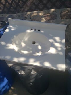 Vanity Top, white Colsuare