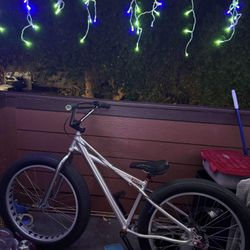 SE Fat Quad 26 In. Bike $900 OBO/trades For E-bike 