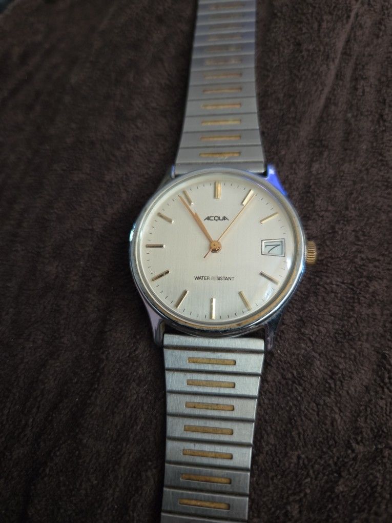 1980s Acqua Water Resistant, Handwinding