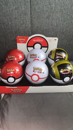 Pokémon poke ball tins