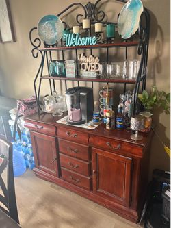 Dinning room buffet