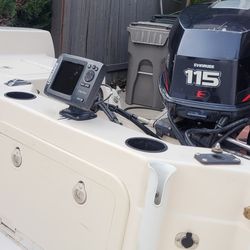 1995 Sea Swirl stripper 17'   8k obo