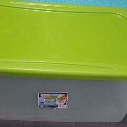 Clear Plastic Container 34"Lx20"Wx15"H