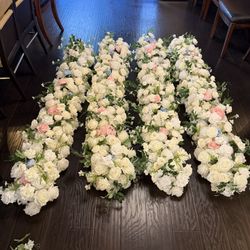 Artificial Floral Garlands And Centerpieces