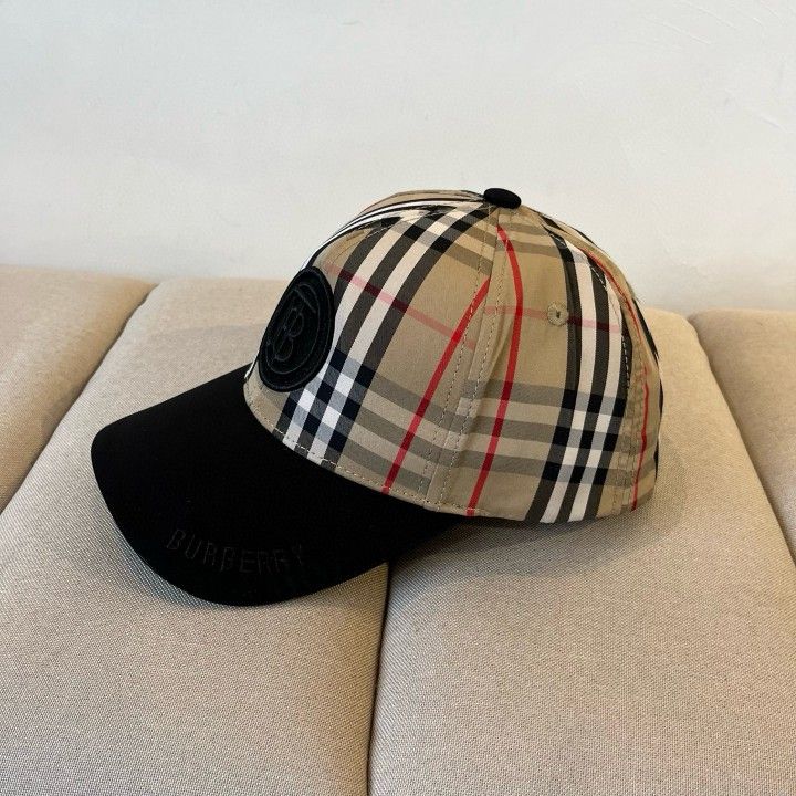 BURBERRY new baseball cap, same style for men and women! 👒