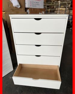 5 drawers dresser / Five drawers dresser / Cajonera / Cómoda