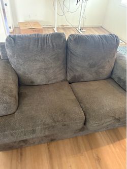 Free  Couches