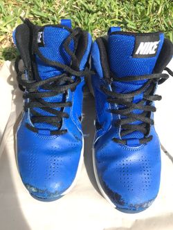 Nike boys 3.5