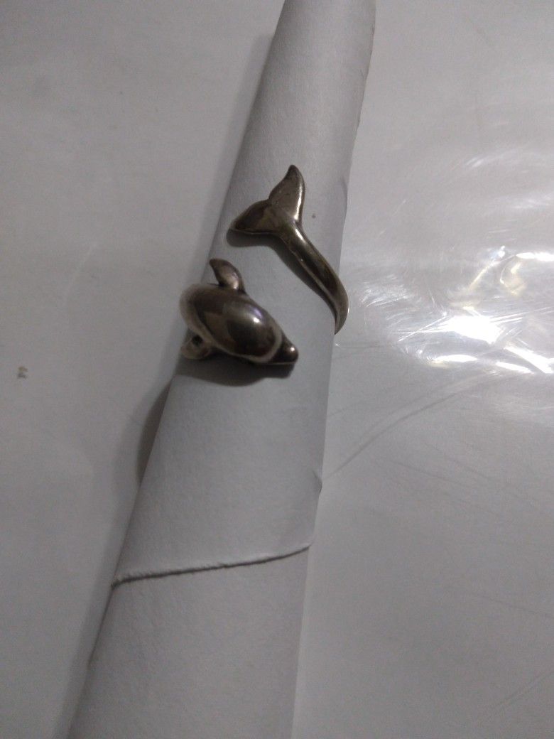 Kahana Sterling Silver Dolphin Ring Size 7 And Up Used