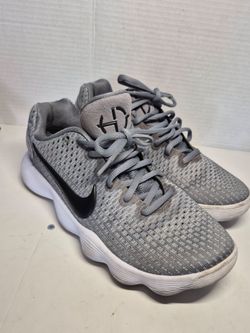 Nike Hyperdunk size 7