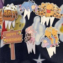 20 Piece Cupcake Toppers Winnie The Pooh 