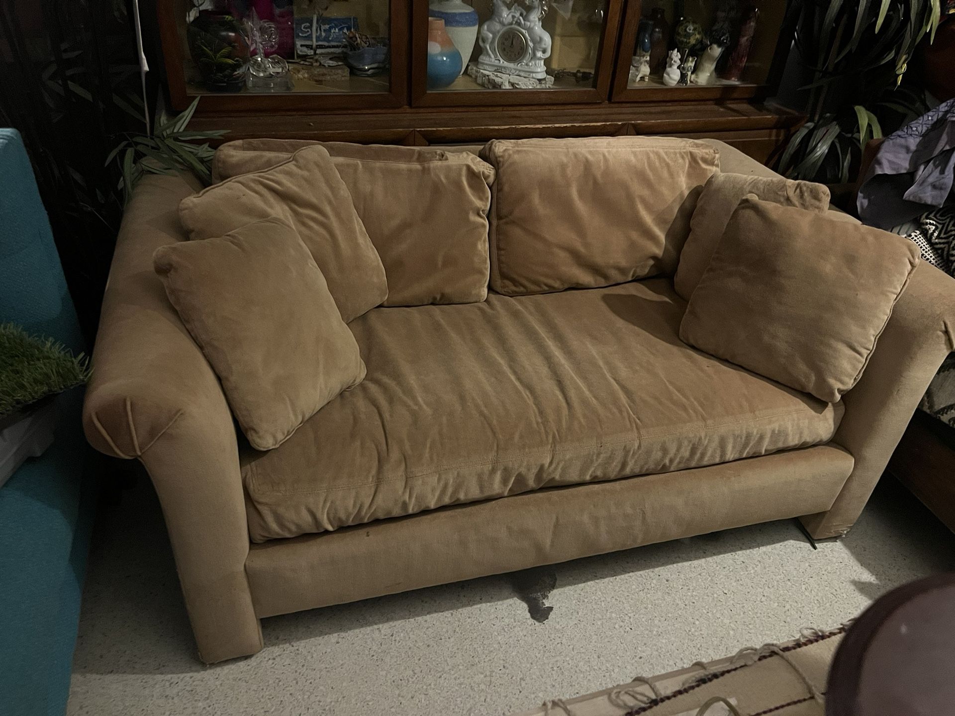 Cute Little Drexel Couch