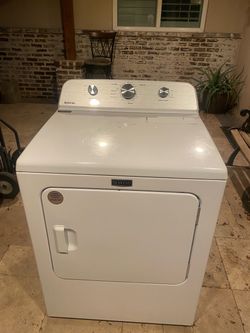 Maytag Electric Dryer. 7.0