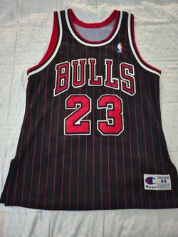 Champion Chicago Bulls #23 Pinstripe Jersey Size 44