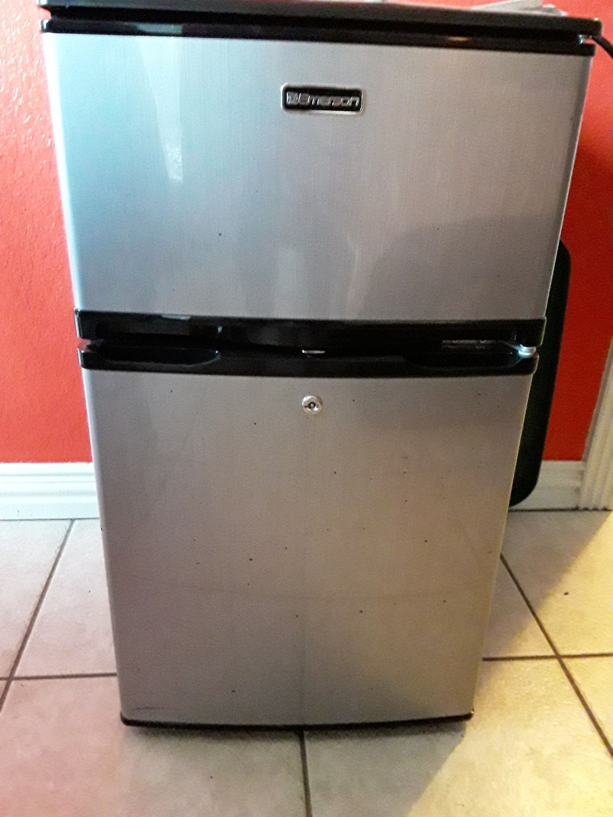 Emerson mini fridge