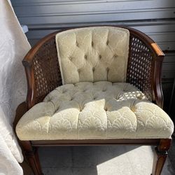 Mid Century Club/Barrell Chair