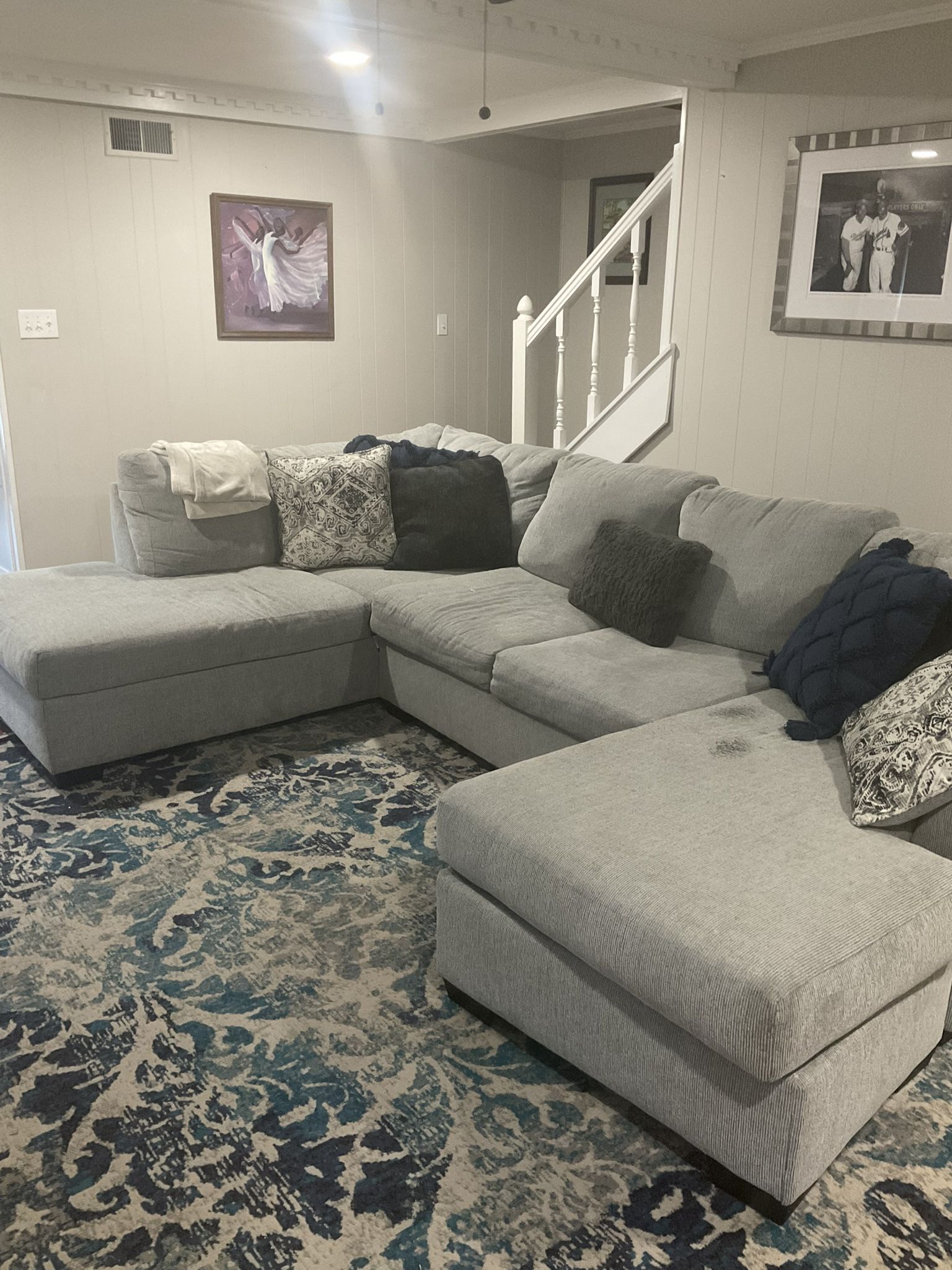 Sectional- $400 Local pick up only.