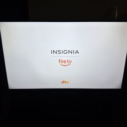 55” Insignia Fire TV Smart TV – Remote + Wall Mount Included – Works Great