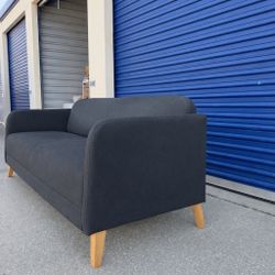 Modern Dark Gray Sofa – Excellent Condition