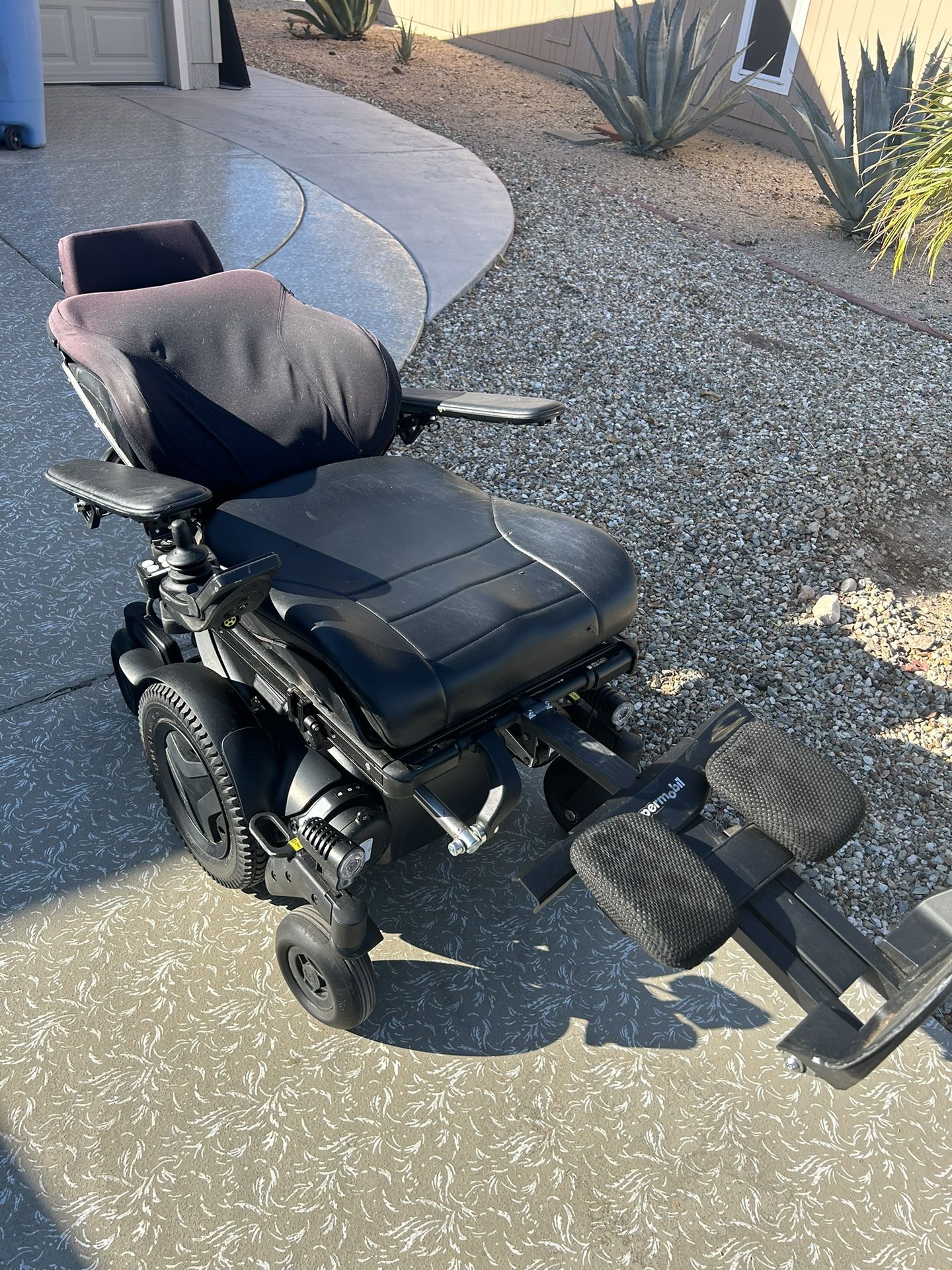 Electric Wheelchair for Sale in Sun City, AZ OfferUp