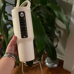 Hydrojug Tumbler
