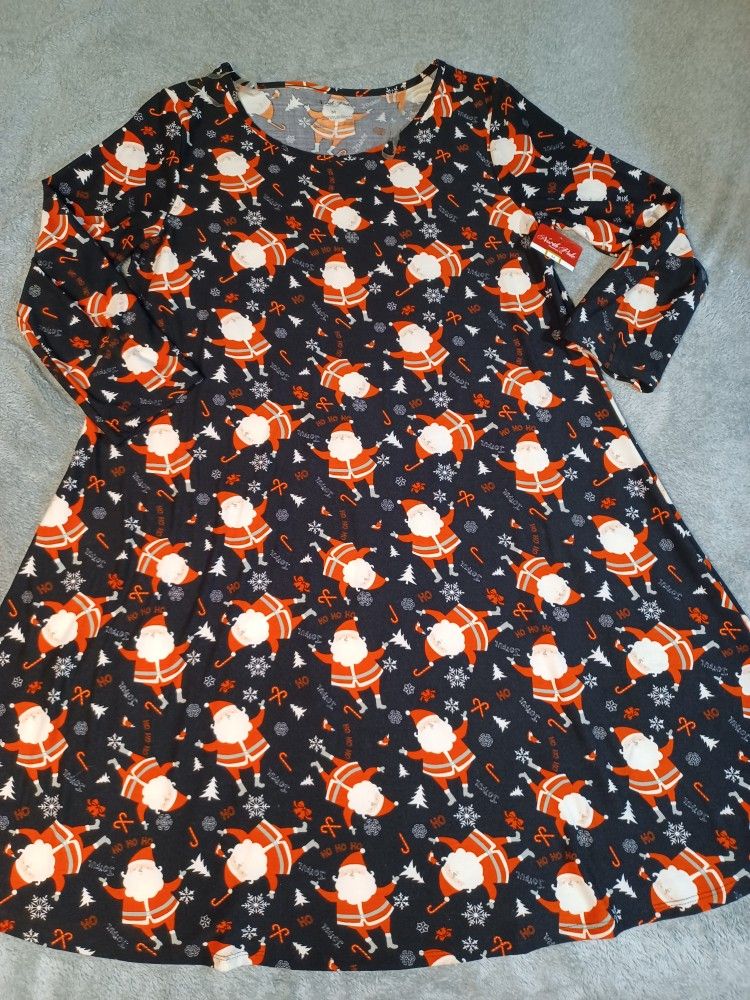 Women's Size Medium Santa Christmas Nightgown Sleep Candy Cane New