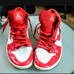 Air Jordan 1 mid barcelona sweater Size 9