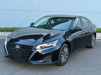 2025 Nissan Altima
