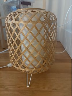 Bamboo weave lamp