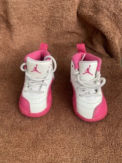 Jordans size 4 kids shoes