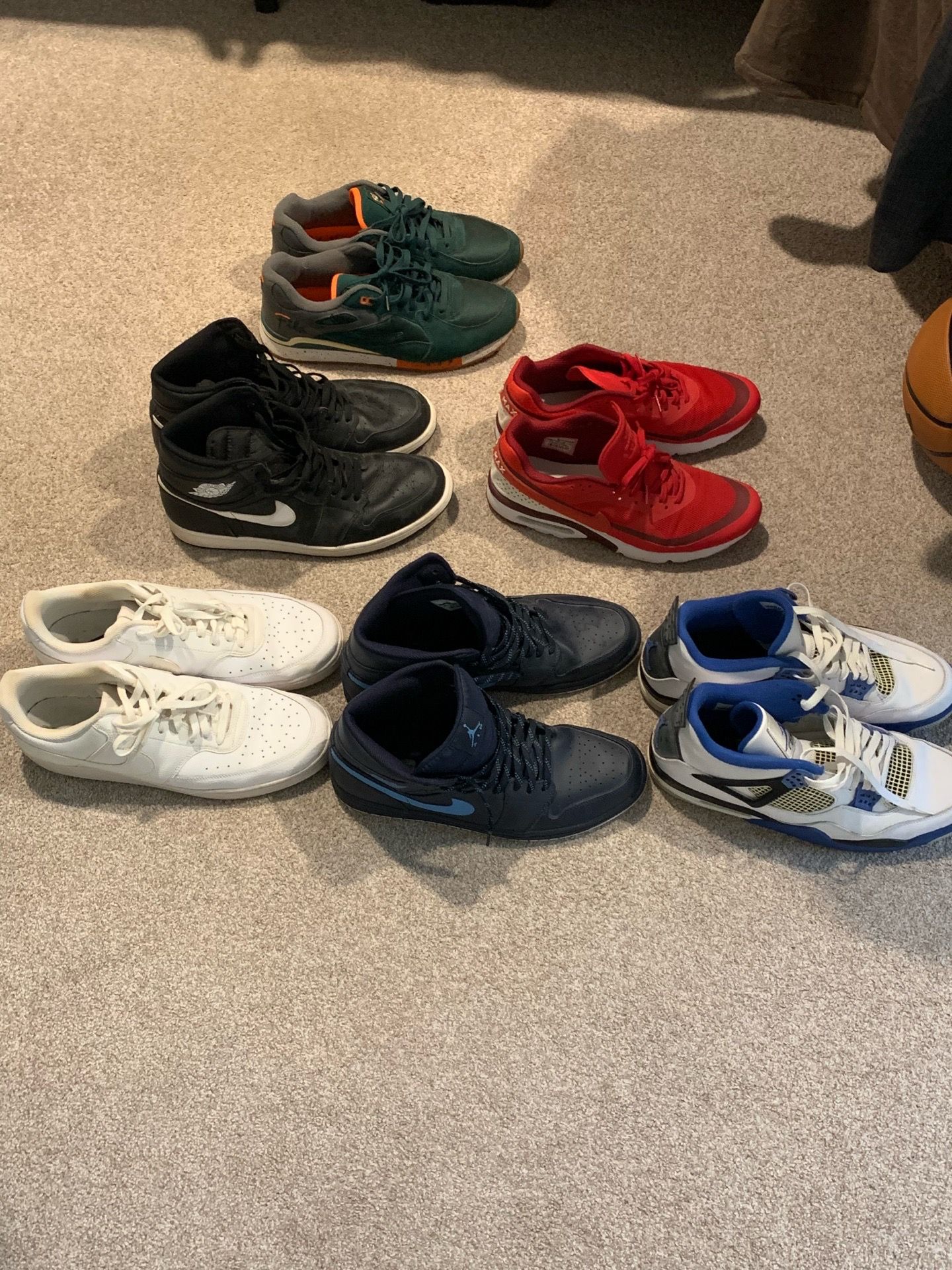 Nike shoes size 13/14