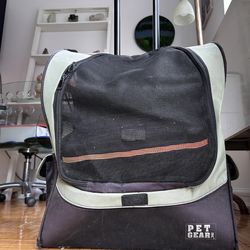 Rolling Pet Carrier