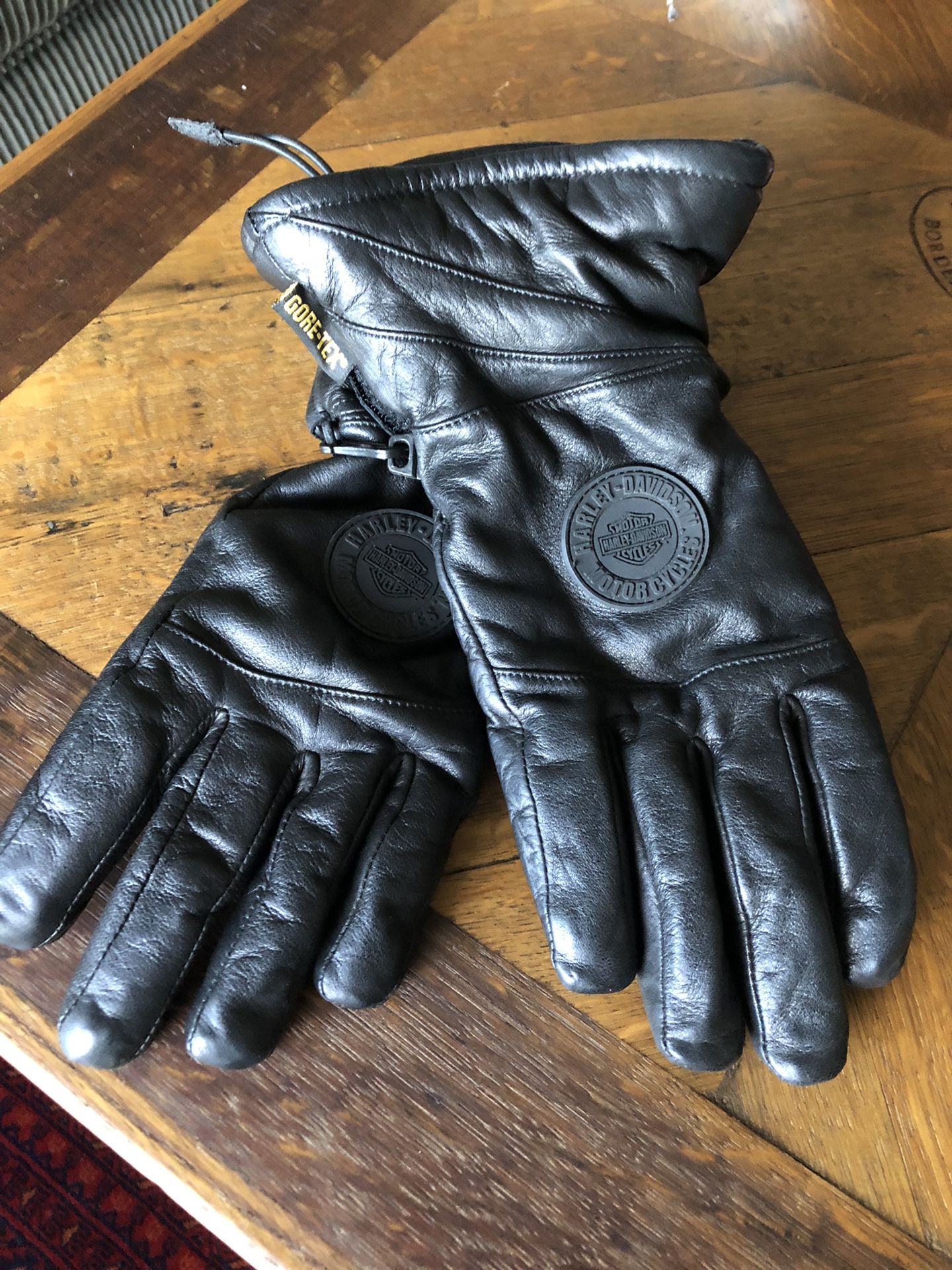 Harley Davidson Women’s Leather Riding Gloves