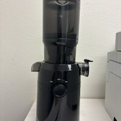 Cold Press Juicer Machines,Fretta Slow Masticating Juicer Machines with 4.25" Large Feed Chute,Fit Whole Fruits & Vegetables Easy Clean Self Feeding,H