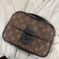 Lv Messenger Bag 