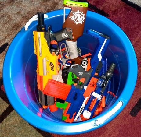 Huge Nerf Guns Lot