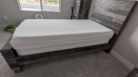 Twin bed frame, foundation and matress
