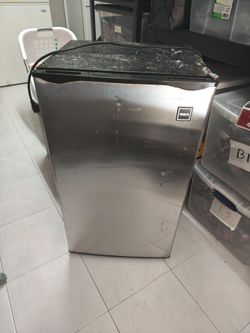 Used Mini Fridge