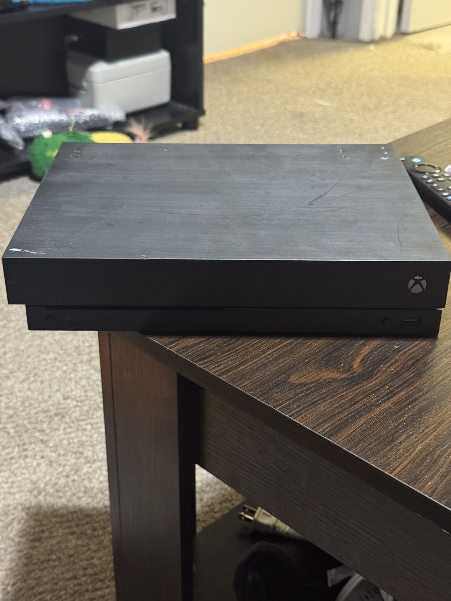 Xbox One X 