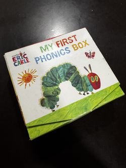 World of Eric Carle: My First Phonics Box: 12 Books for Beginning Readers Fe11)