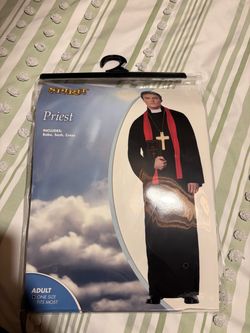 Priest Men Costume