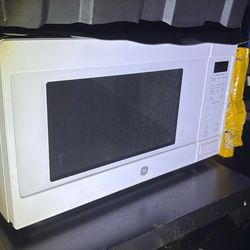 microwave 1150 watts GE
