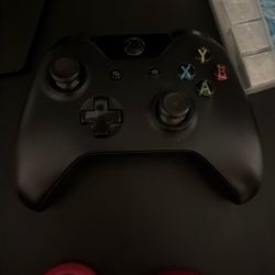 Xbox Controller 30$ WANT SOLD ASAP. 30&